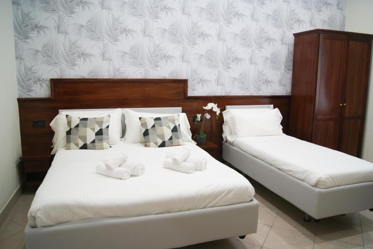 Monti 66 Hotel ローマ エクステリア 写真