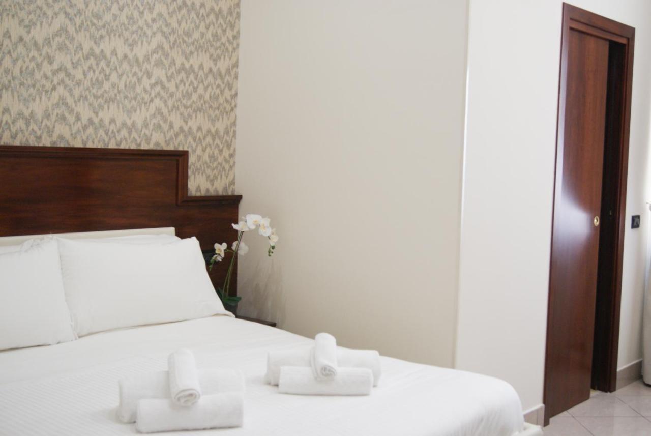 Monti 66 Hotel ローマ エクステリア 写真