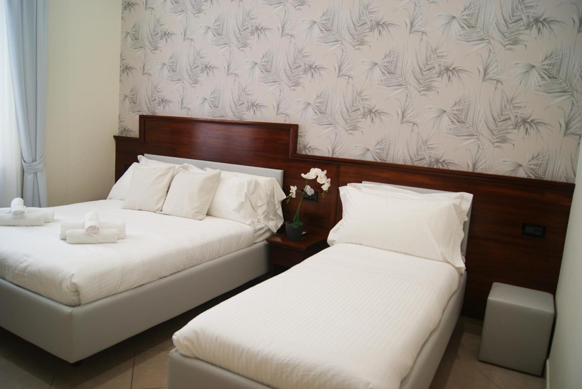 Monti 66 Hotel ローマ エクステリア 写真