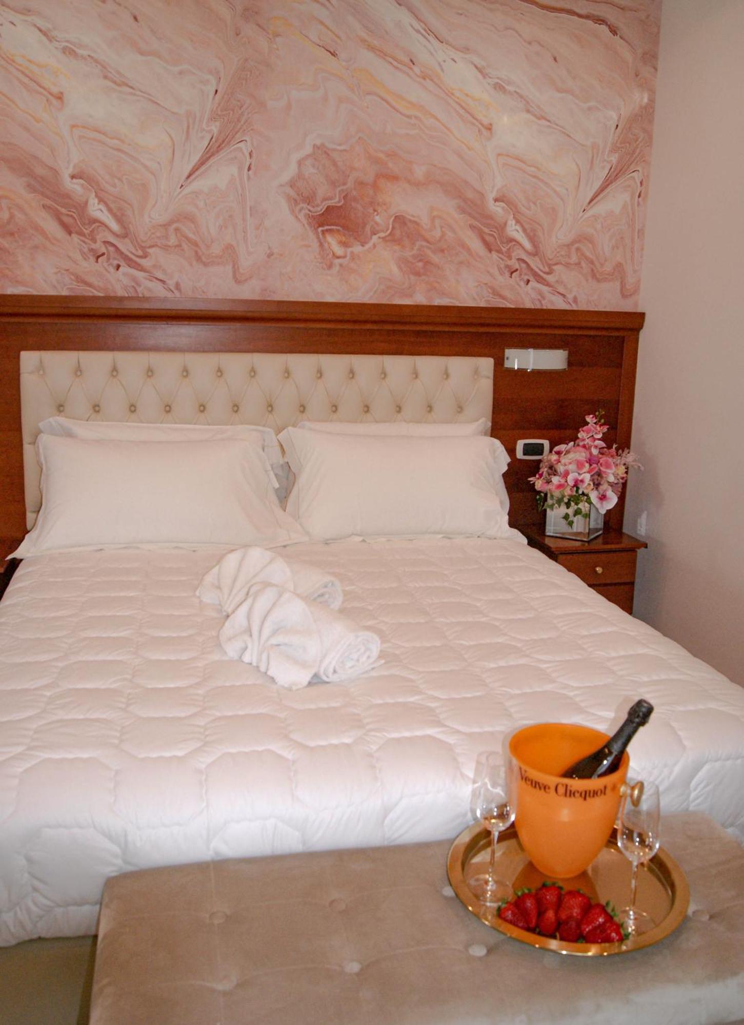 Monti 66 Hotel ローマ エクステリア 写真